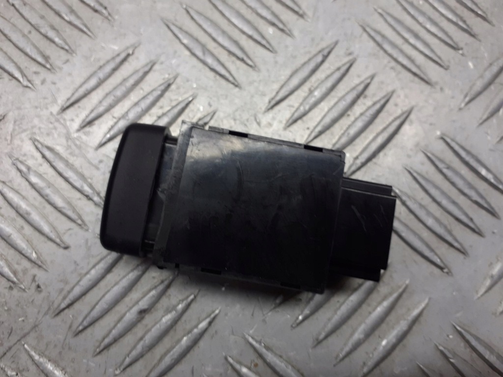 фото №2, Кнопка pdc mitsubishi grandis