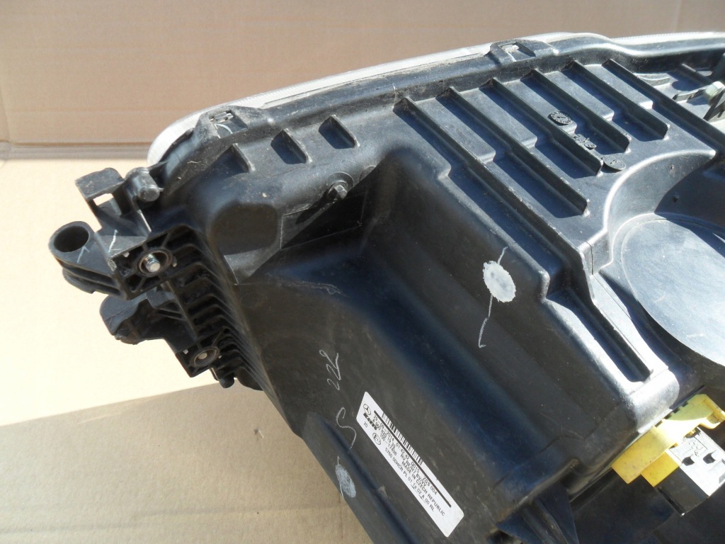 Купить Mercedes actros фара правая a9608201939