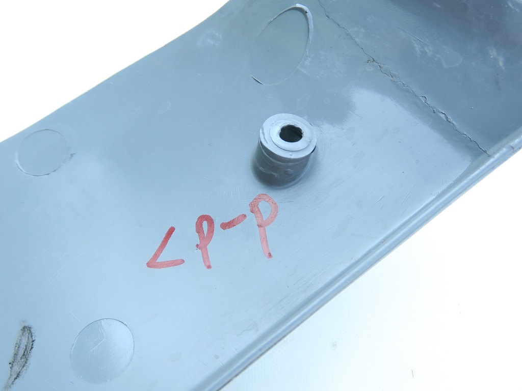 фото №8, Защита сиденье водителя серая bmw 7 e32