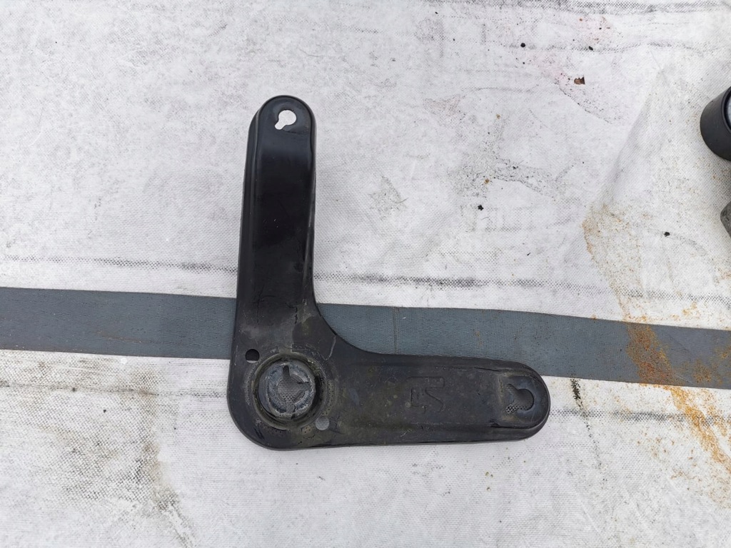 фото №5, Кронштейн, кронштейн, кронштейн, hyundai santa fe iv 1.6 plug-in