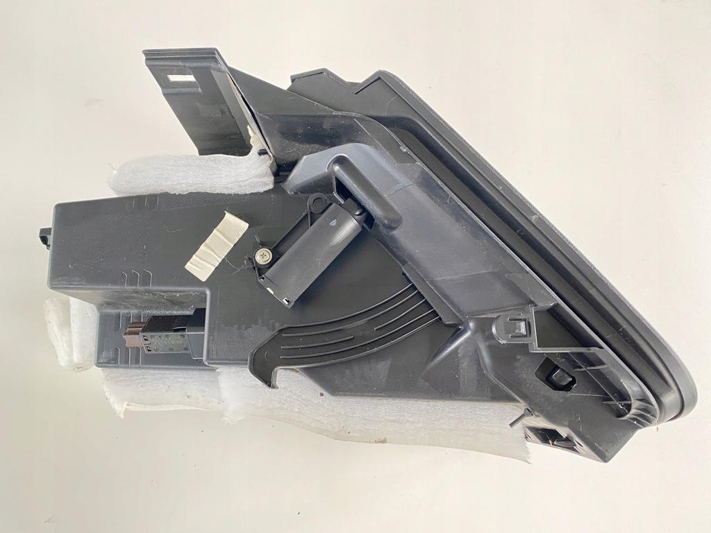 фото №5, Бардачок пасажира nissan juke