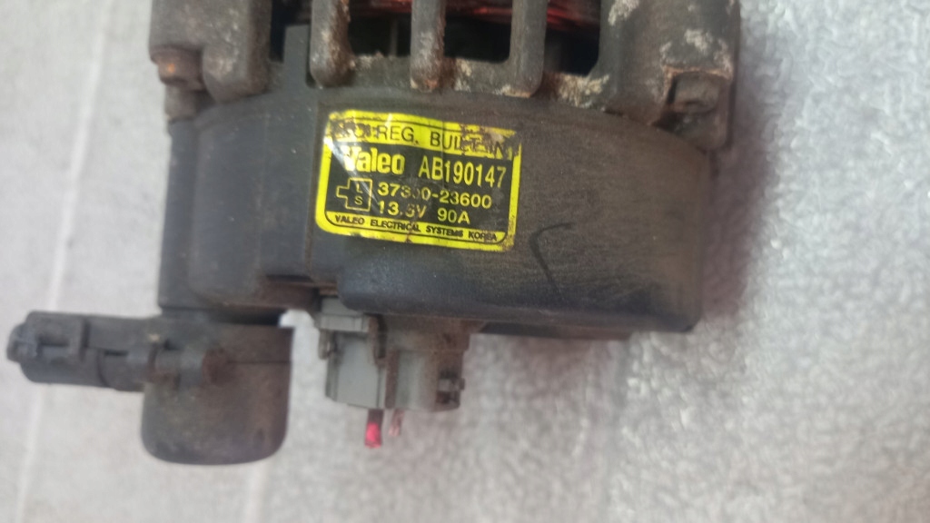 фото №3, Генератор hyundai accent ii lc 00r 37300-23600