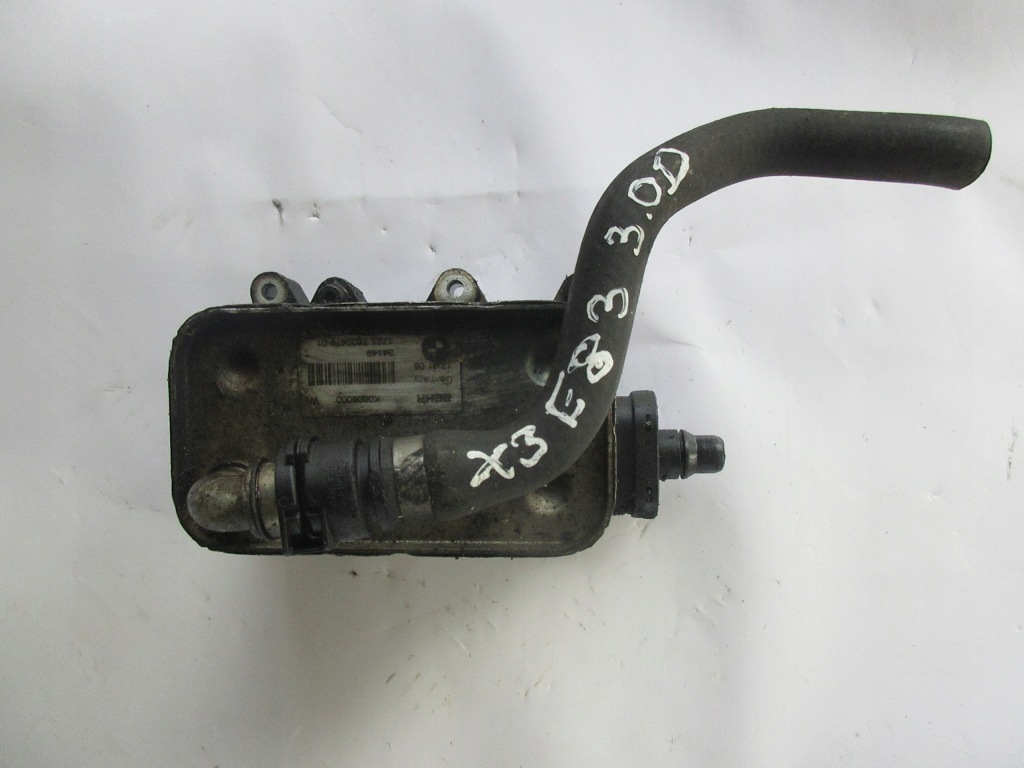 фото №1, Радиатор радиатор масла bmw x3 e83 3.0d 17217800479