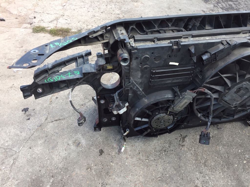 фото №8, Audi q7 4l 3.0 tdi pas передний усилитель комплект