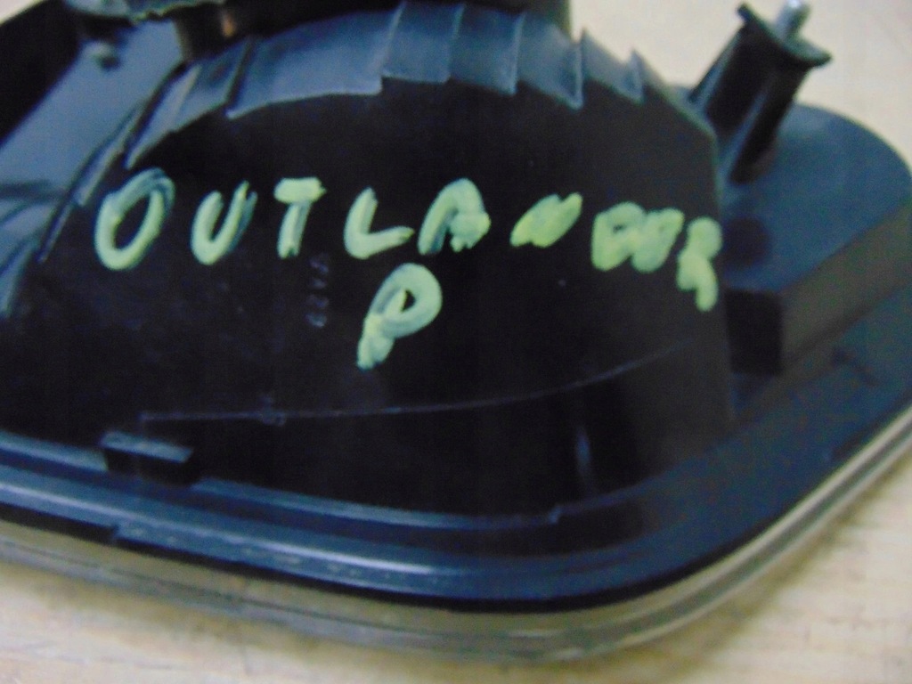 фото №7, Лампа правая задняя w крышка mitsubishi outlander ii eu