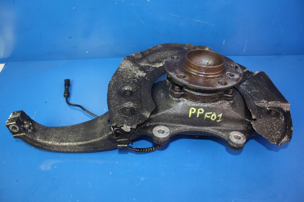 фото №1, Bmw 7 f01 f07 поворотный кулак ступица правый правая перед