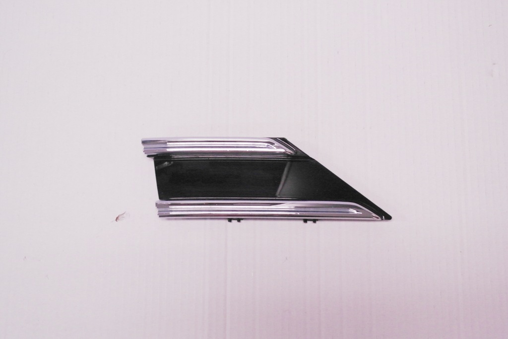 фото №1, Vw arteon fl r line заглушка фаркоп 3g8807241a