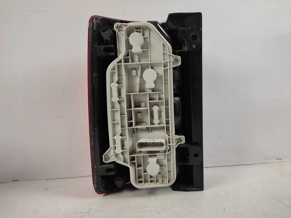 фото №6, Vw caddy 2k1 lift ii лампа правая задняя led 2015-