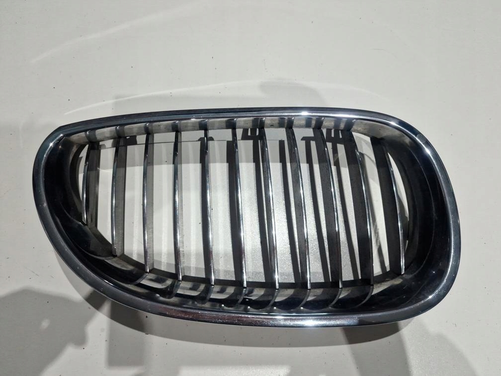 фото №1, Bmw 5 e60 e61 03-10 права решітка радіатора решітка радіатора