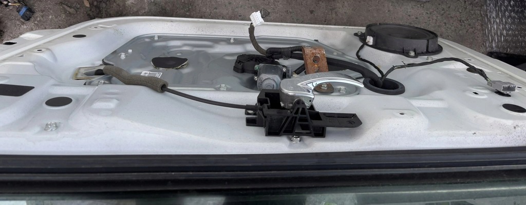 фото №13, Двері правий перед передні nissan qashqai j10 lift