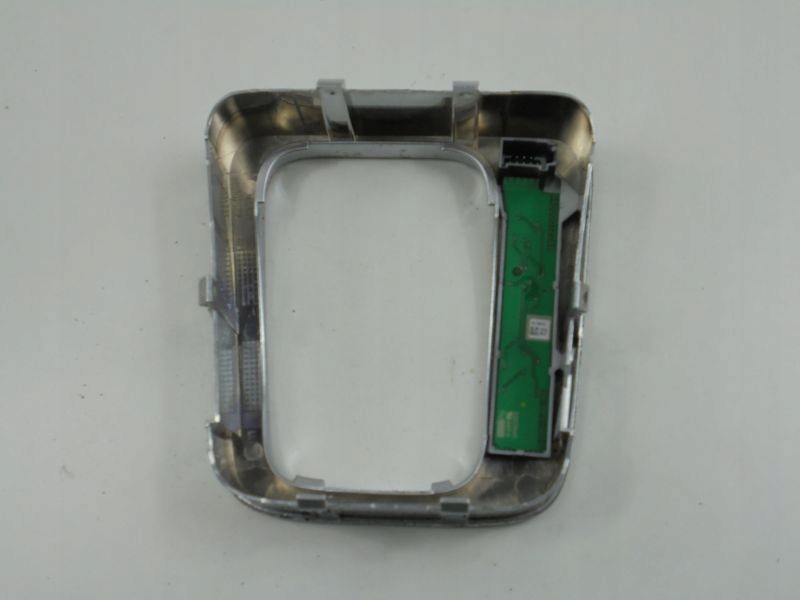 фото №7, Vw volkswagen golf plus корпус рамка домкрата 5m1713203d