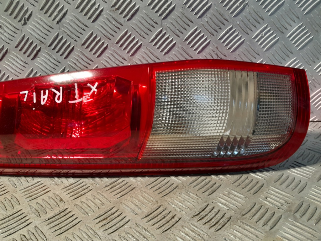 фото №3, Лампа задняя задняя левая nissan xtrail