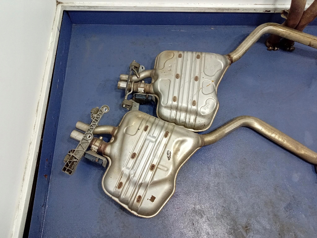 Купить S klasa w223 4.0 v8 biturbo глушители выхлоп конечный средний a2234914400