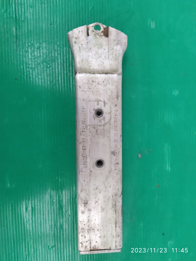 фото №1, Відбійник зона нижня права mini clubman f54 7351526