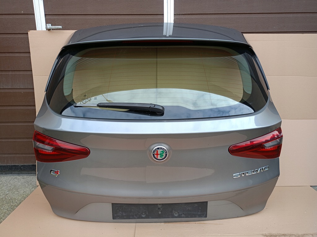 фото №1, Кришка багажника кришка багажника alfa romeo stelvio
