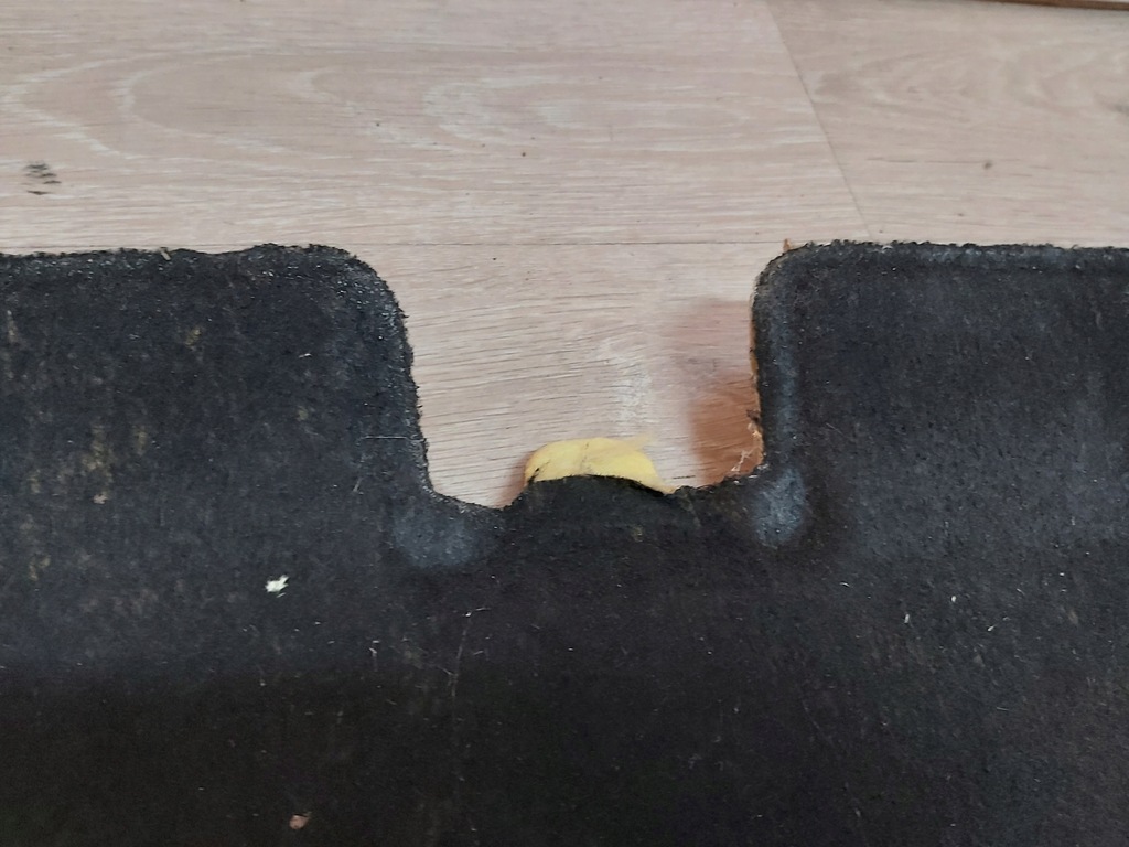 фото №5, Toyota yaris iii шумоізоляція капот підкрилок