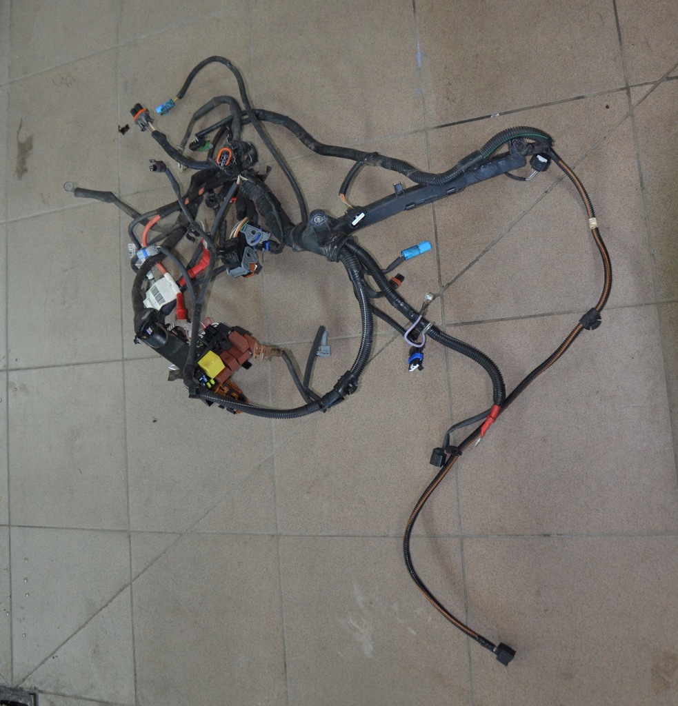 фото №1, Twingo ii жгут 8200651943