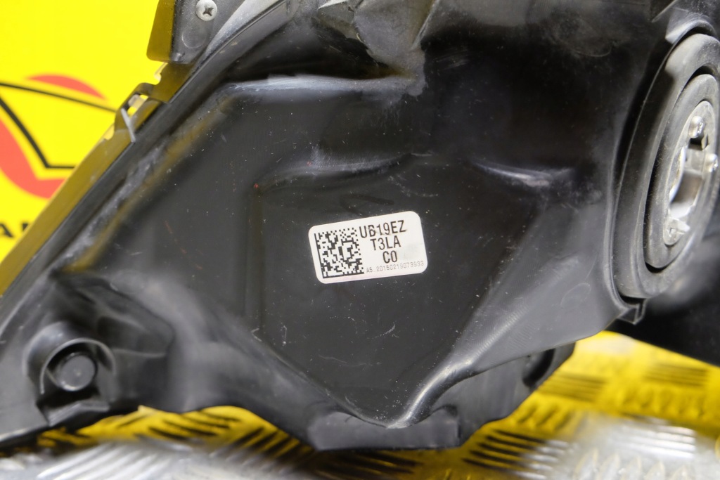 Honda accord купе 2013- фара фара led r америка Оригинал