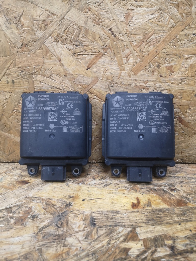 Купить Jeep grand cherokee wk2 модуль мертвого pola 68265570af рестайлинг
