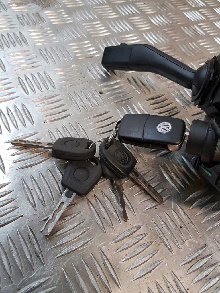 фото №10, Перемикач комбінований 1k5953503ab + замок запалювання ключі vw caddy 05r-