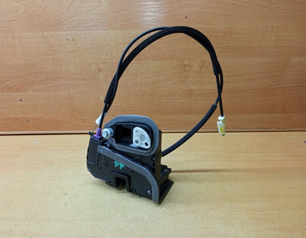 фото №1, Замок дверь правый перед opel insignia b 13597527