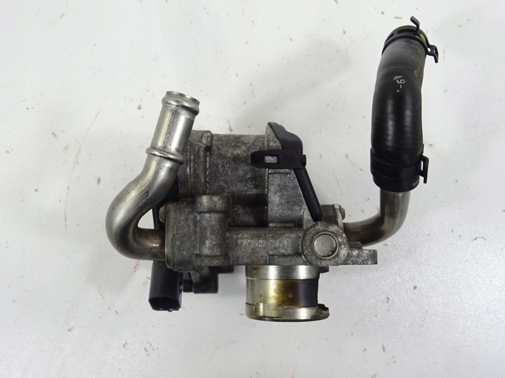 фото №6, Audi a1 8x lift 1.6 tdi клапан erg шланг 04l131501r v110 04l121058ac