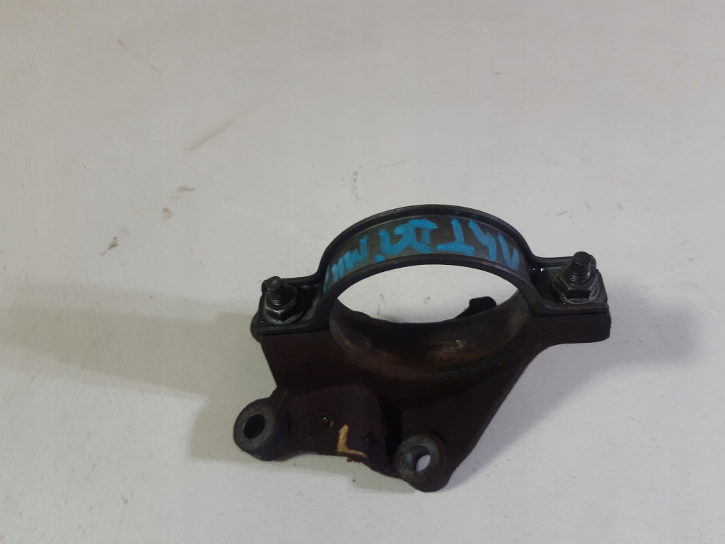 фото №3, Fiesta mk7 1.4tdci опора полуось