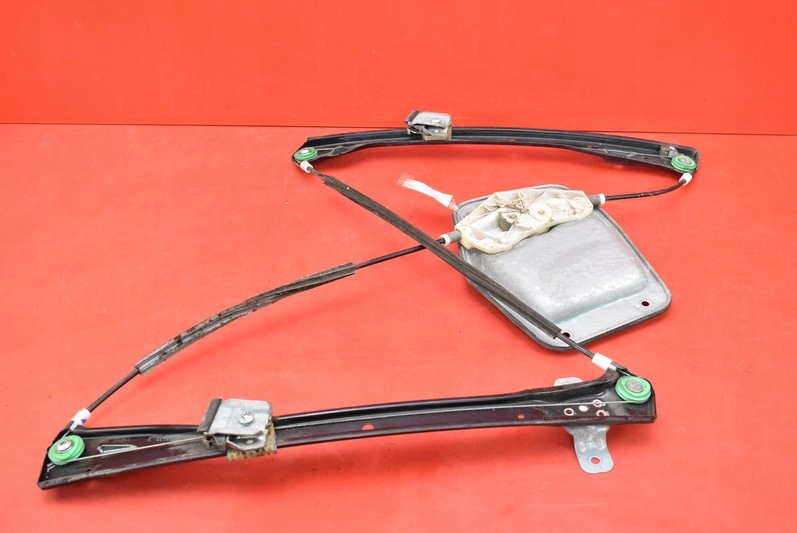 фото №11, Подъемник стекло правый перед eu 13100418 vw jetta 5 v 05-11