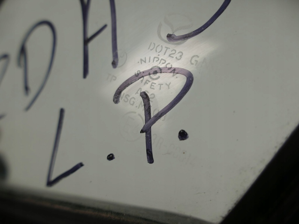 фото №4, Mazda 5 ii скло двері малий лівий перед