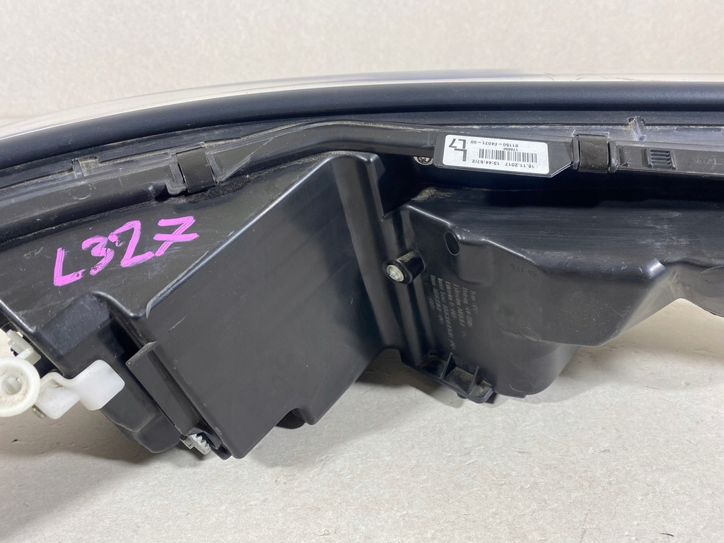 фото №12, Toyota chr ch-r full led лампа левая правая перед