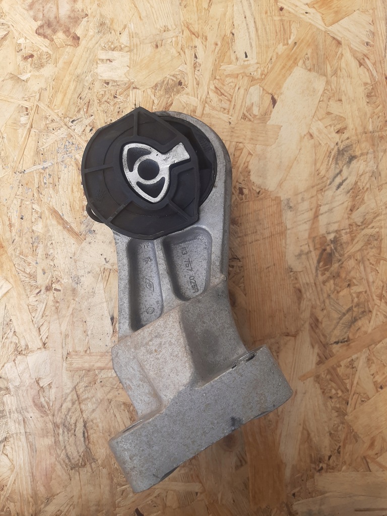 фото №1, Кронштейн master iv movano 2019-2023 113757025r