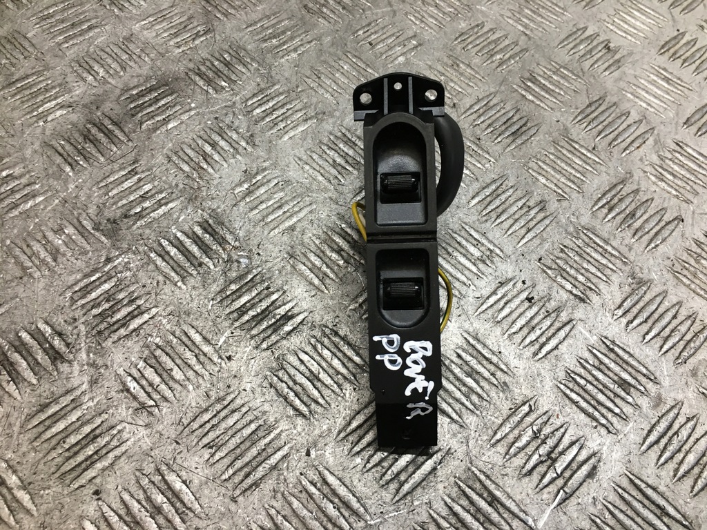 фото №1, Rover 400 кнопка стекло правый перед