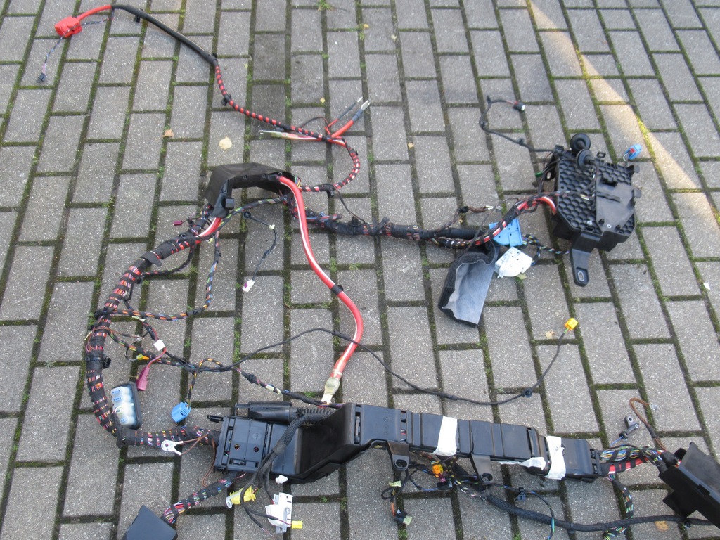 фото №11, Mercedes w206 c180 електропроводка джгут салону sedan