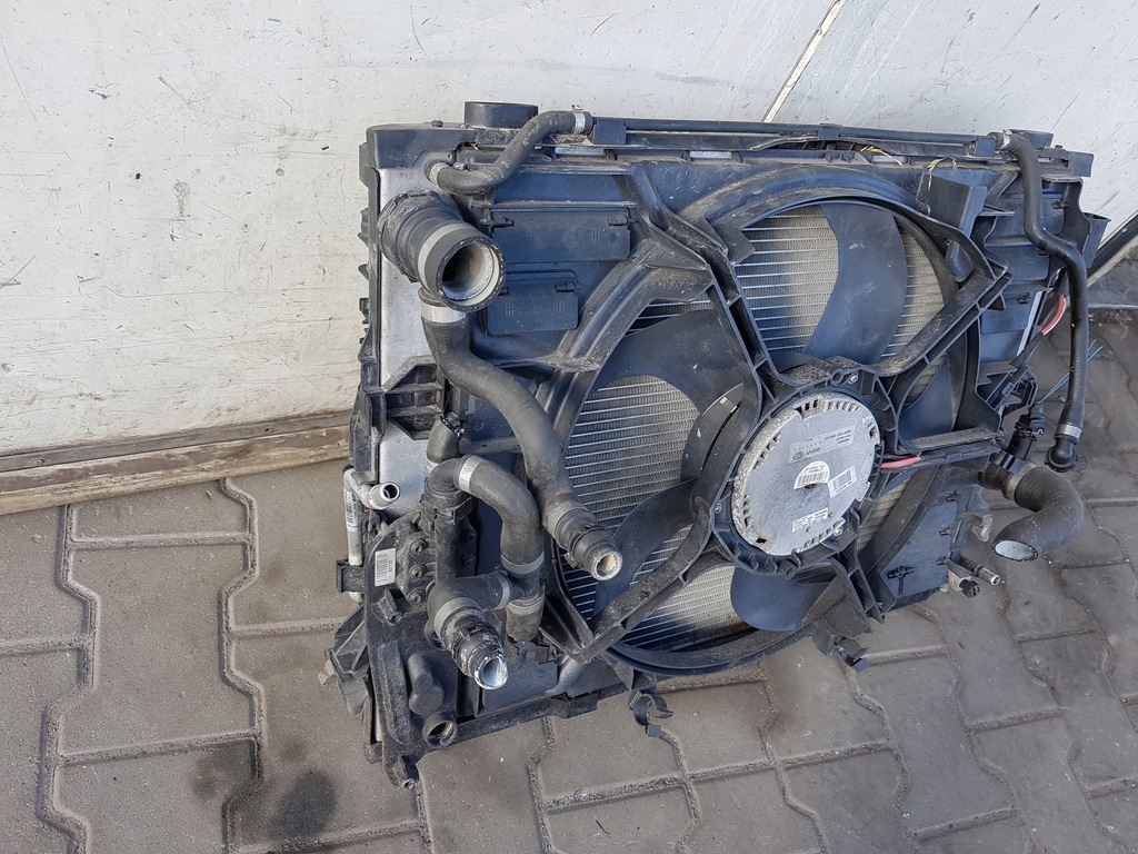 фото №9, Bmw 5 e60 e61 03-06r 2.5 i радіатор вентилятор автоматична коробка передач