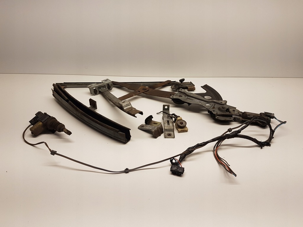 фото №5, Camaro iii z28 моторчик направляющие стекло 82-92