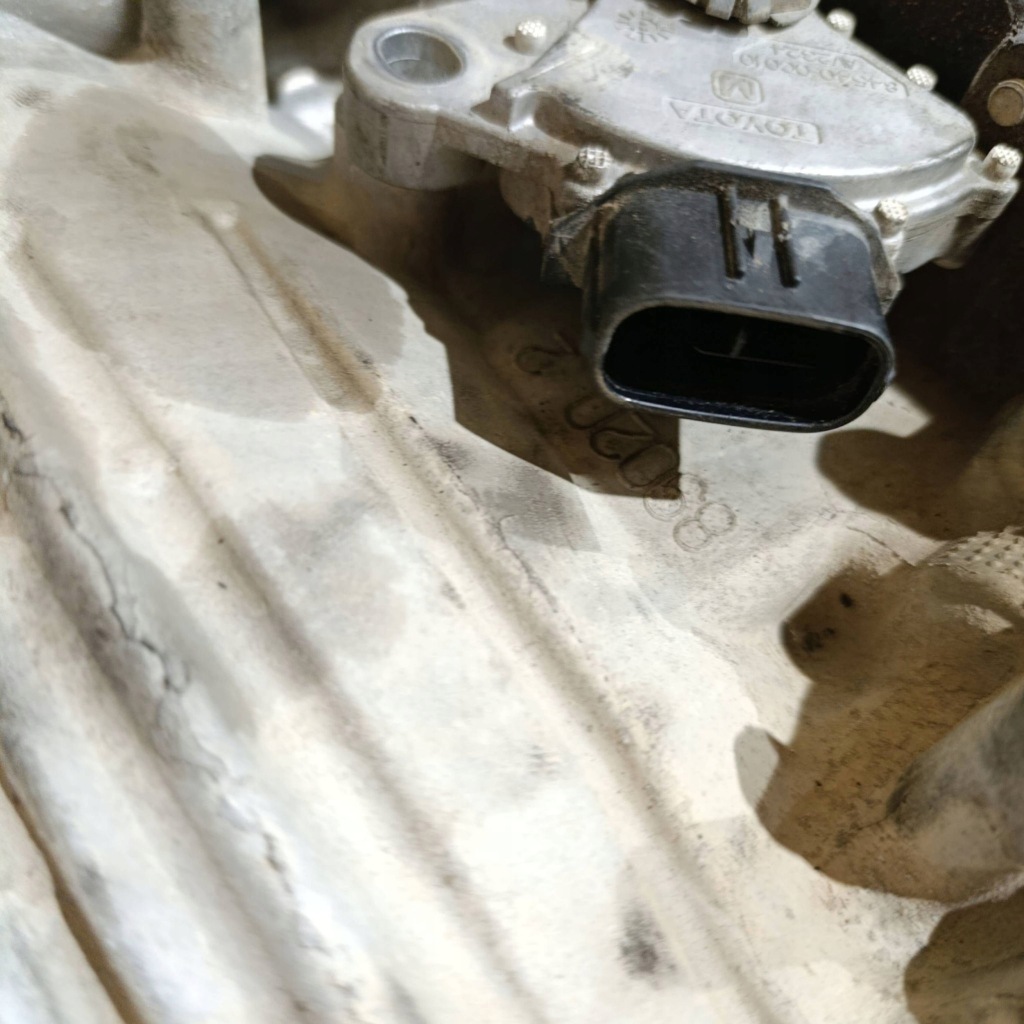 Автоматична коробка передач передач середина toyota sequoia xk60 a750f Недорого