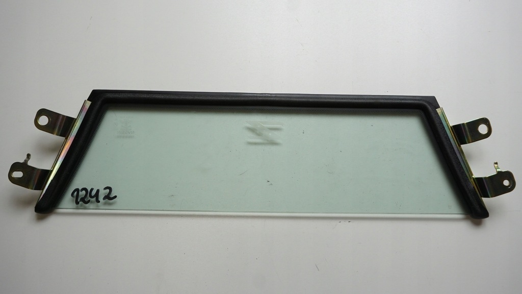 фото №6, Скло задня задня nissan 350z roadster