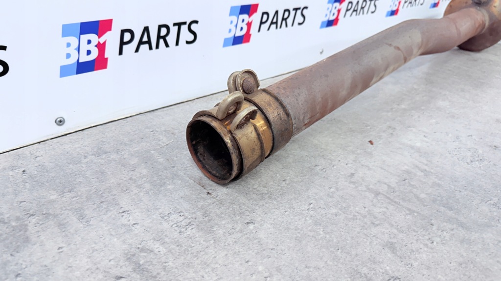 фото №7, Mercedes w177 выхлоп гаситель средний катализатор a35 kompletny amg