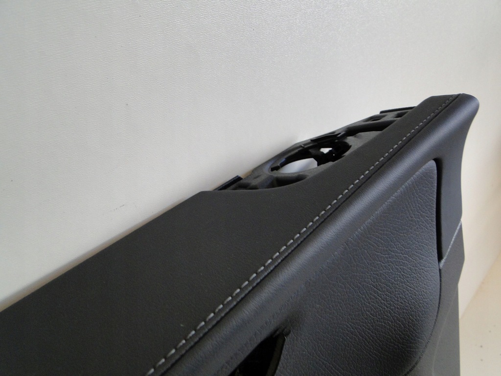 фото №9, Mercedes glc 254 x254 обивка обшивка дверь задние левая suv coupe