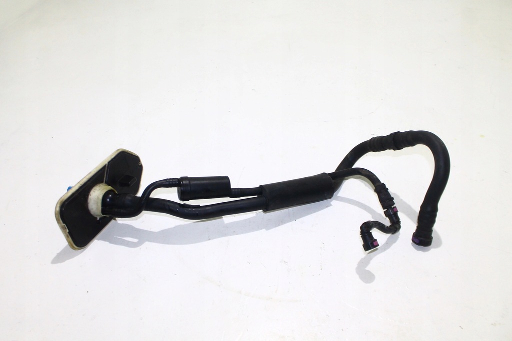 фото №1, Renault master 2.3 iv 19- труба заливна горловина adblue