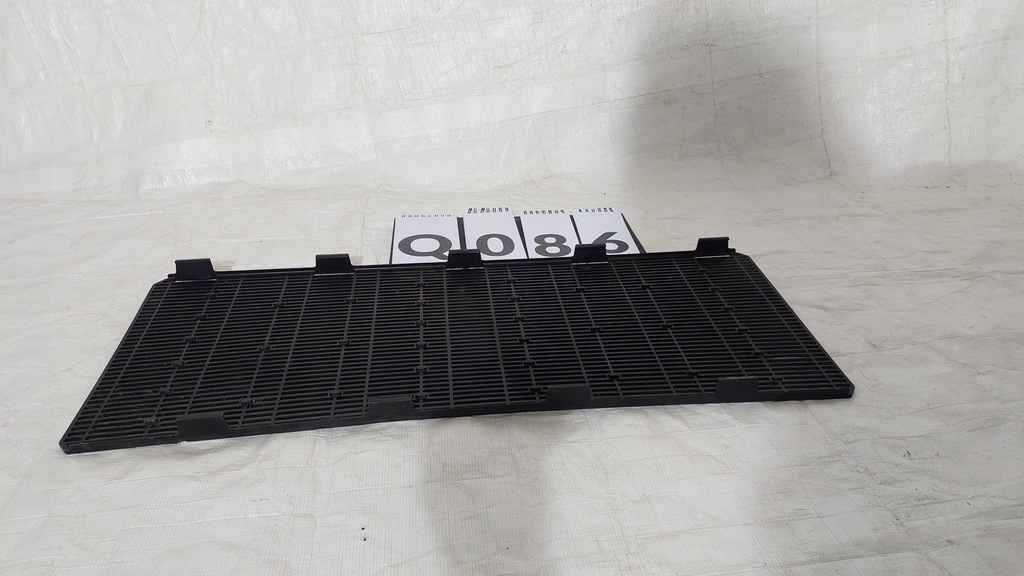 фото №9, Bmw x1 u11 решётка na радиатор