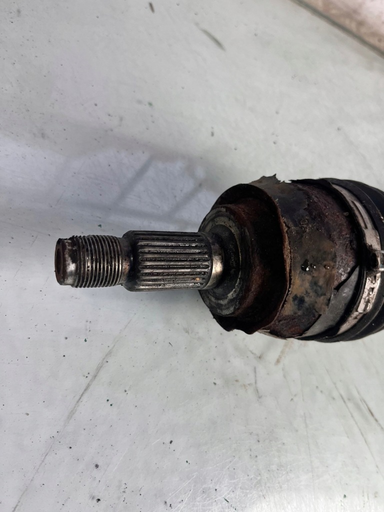 Mini one - cooper купе r56 --- приводной вал передняя 63636 Оригинал