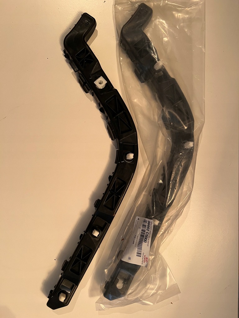 фото №1, Kia sorento 2016- направляющая бампера кронштейн правое