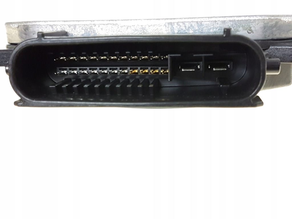 фото №4, Camry 17-20 бортовой компьютер модуль преобразователь лампы led