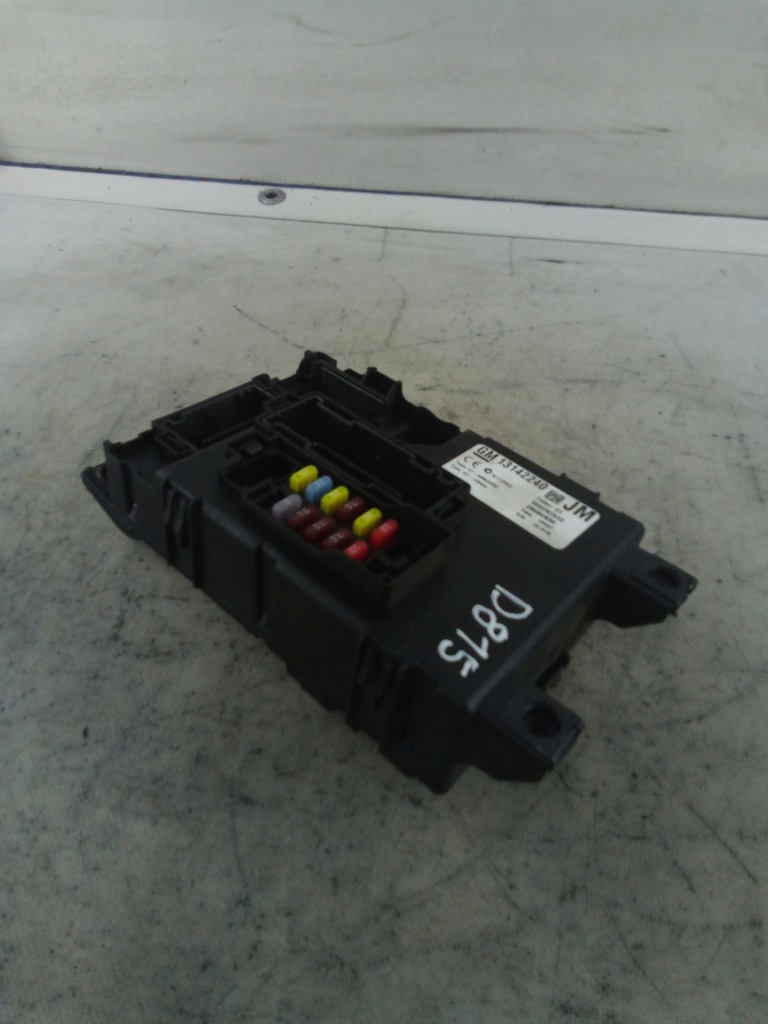 фото №1, D815 коробка предохранителей corsa d 13142240