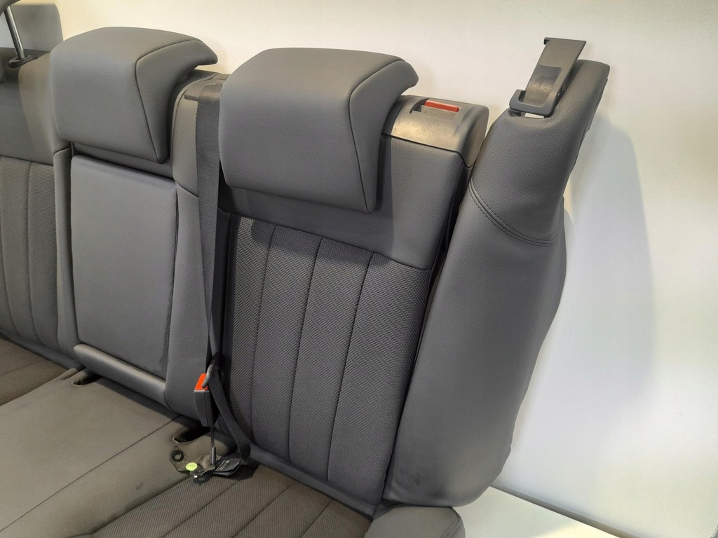 фото №5, Opel vectra c lift hb заднее сиденье сиденье задняя полукожа