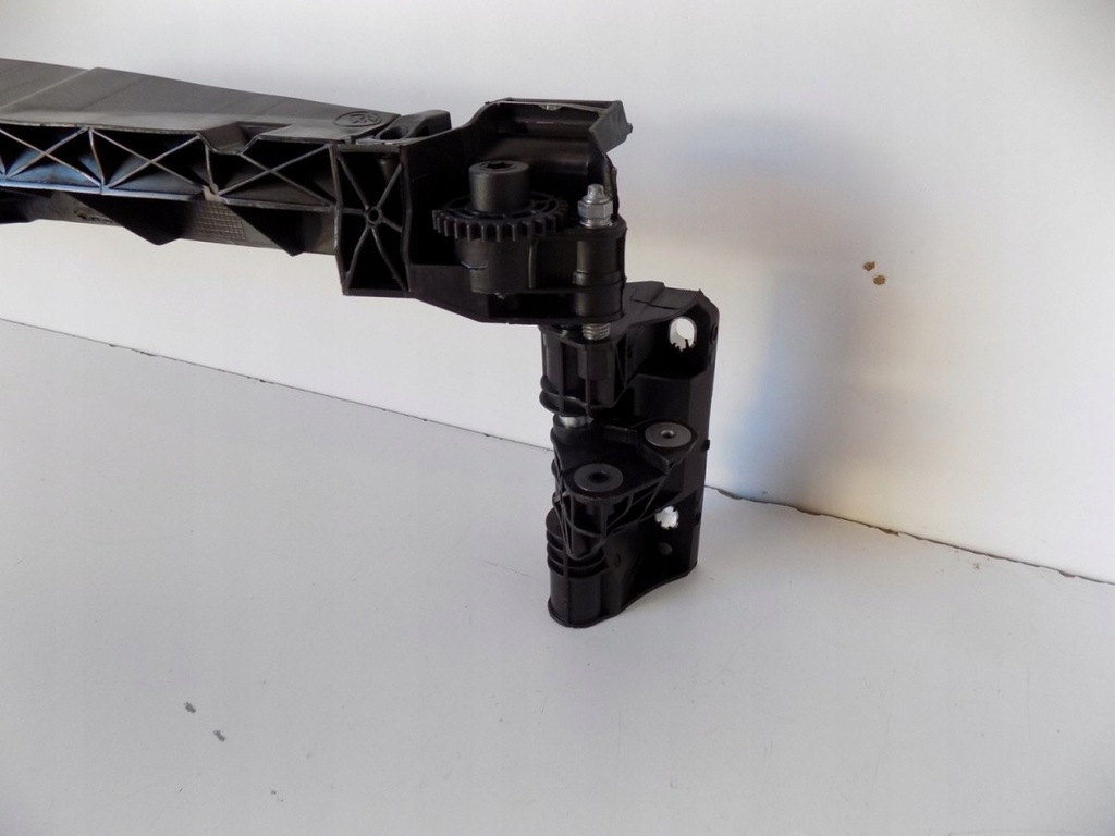 фото №6, Mercedes e klasa w212 кронштейн поперечина - 4317