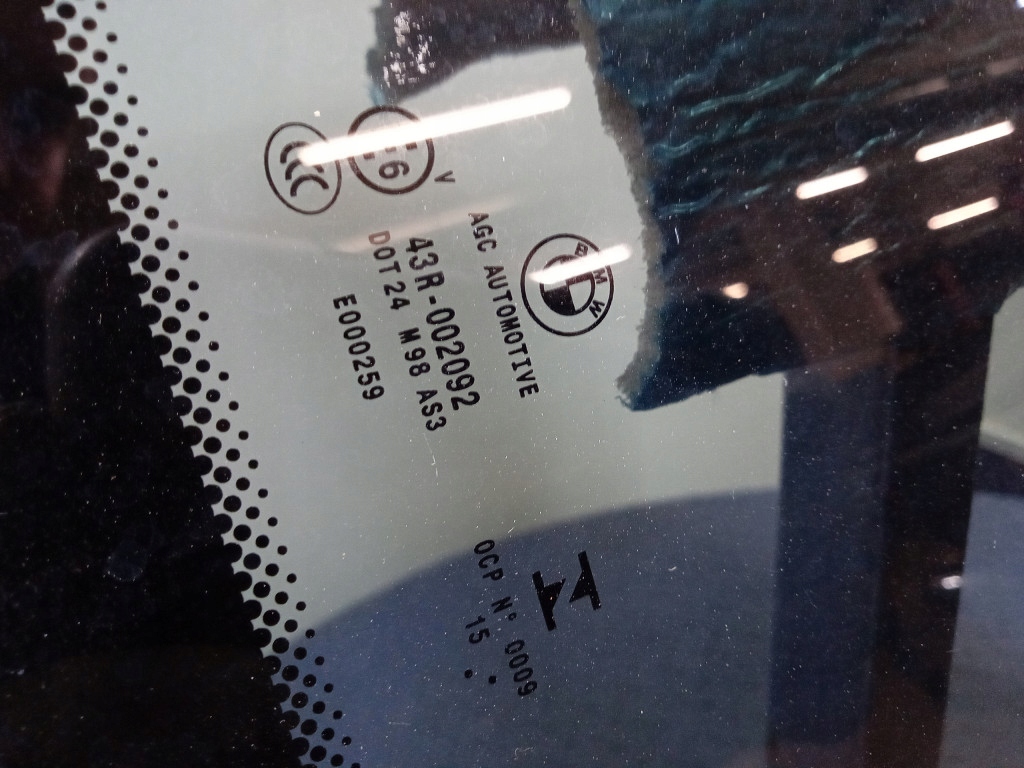 Bmw 7 g12 люк панорама 8072964 Цена