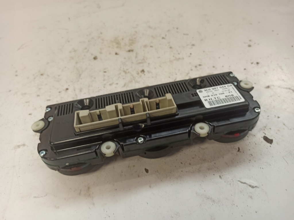 фото №15, Volkswagen passat b6 панель обдув кондиционера 3c0907044da