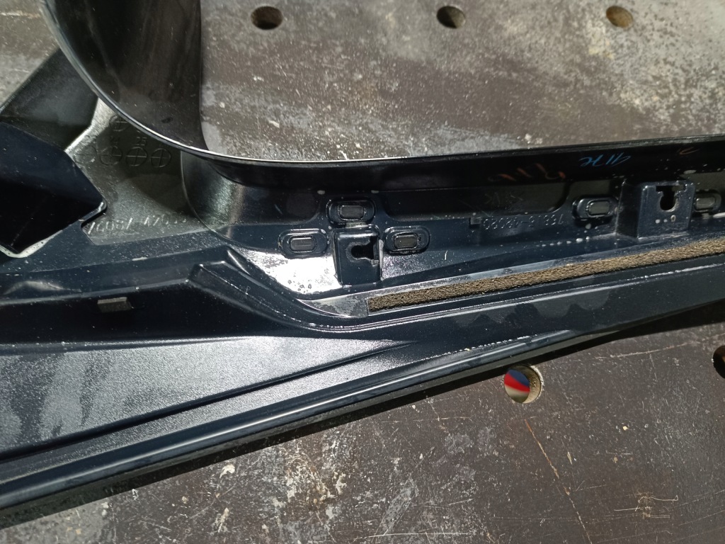 Toyota rav4 v - молдинг накладка крышки задний Цена